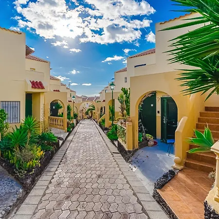 Cozy Spacious Seaview 300m Lejlighed *